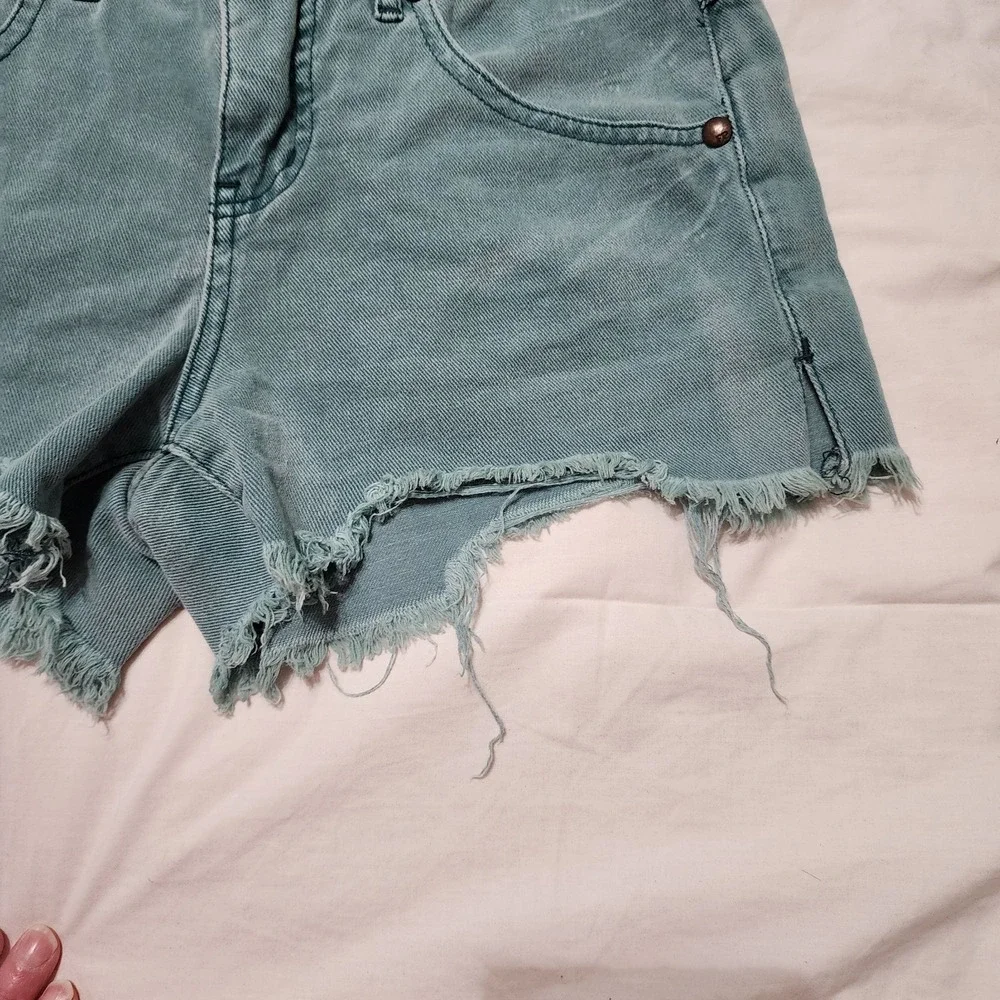 Free People shorty shorts